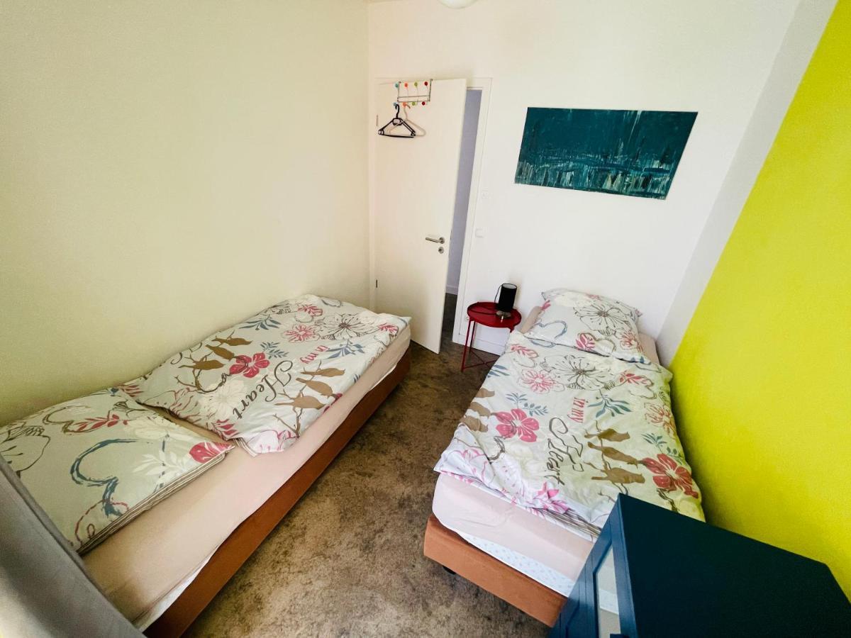 Zentrale Ruhige Ferienwohnung In Berlín Exterior foto