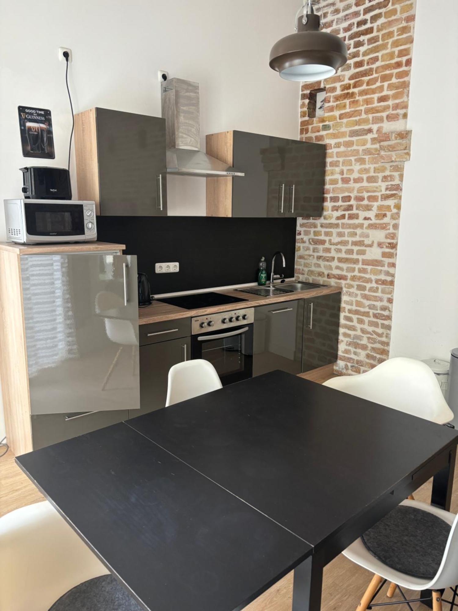 Zentrale Ruhige Ferienwohnung In Berlín Exterior foto
